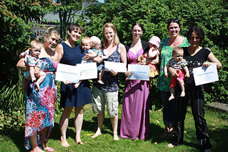 BIBS group members with certificates